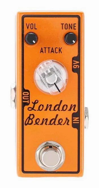 Tone City London Bender Fuzz, footswitch in primo piano