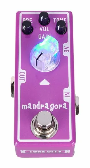 Tone City Mandragora - Overdrive, footswitch in primo piano