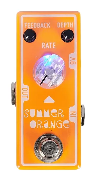 Tone City Summer Orange - Phaser, footswitch in primo piano