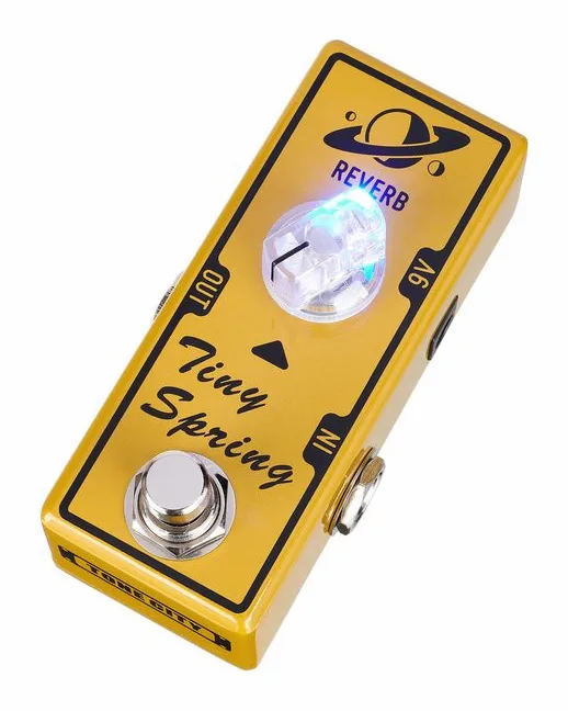 Tone City Tiny Spring Reverb V2 fotografato frontalmente