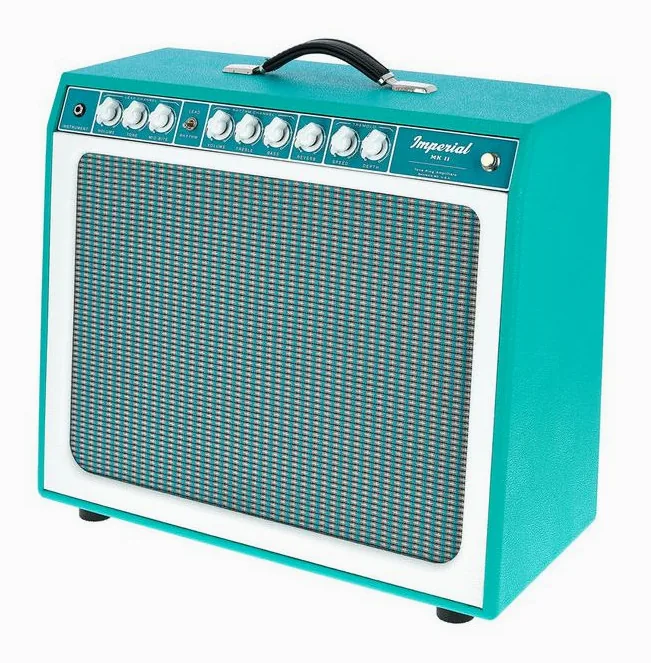 Tone King Imperial Mk II TRQ inquadrato di fronte su sfondo neutro
