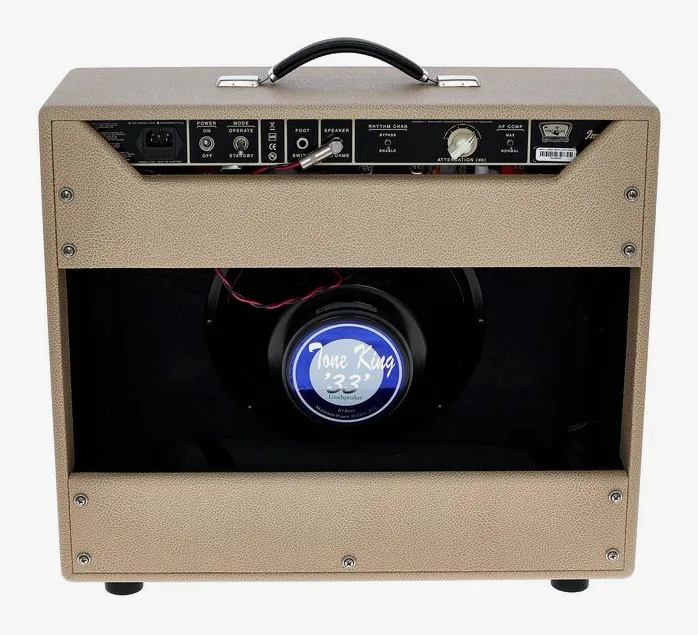 Tone King Imperial Mk II CR, retro con le prese di collegamento