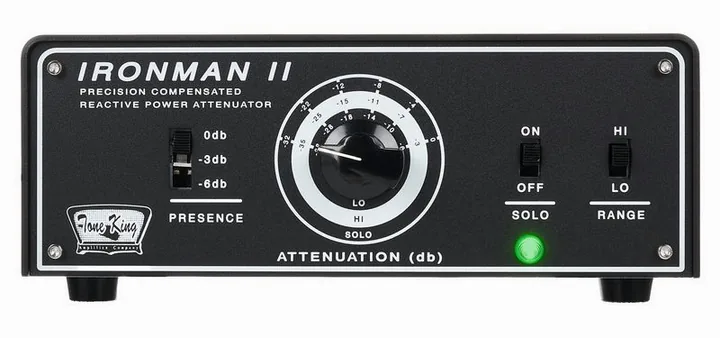 Tone King Ironman II Attenuator, manopole e selettore dei canali