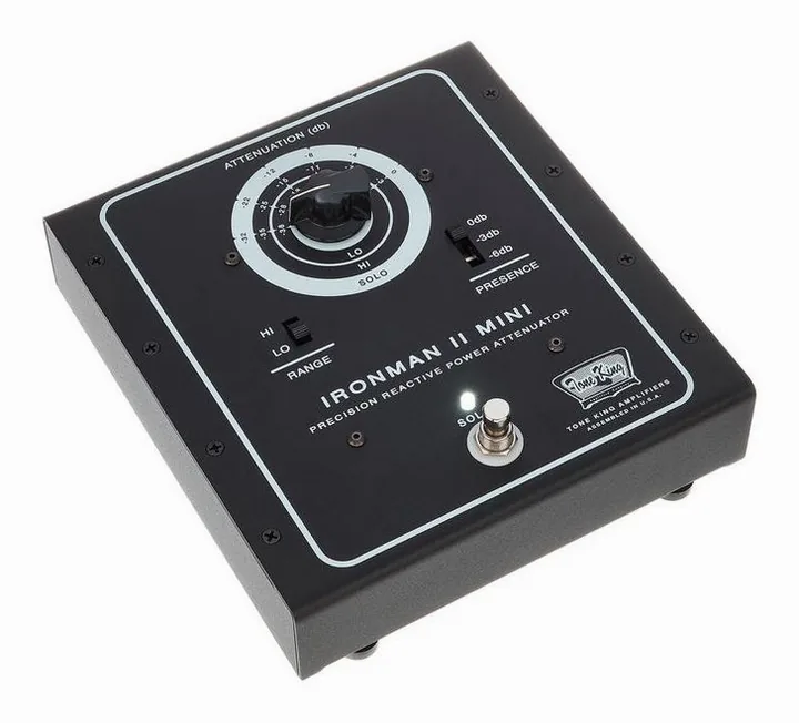 Tone King Ironman II Mini Attenuator, vista laterale del cabinet