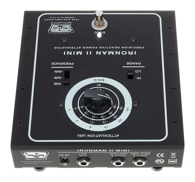 Tone King Ironman II Mini Attenuator, vista laterale del cabinet