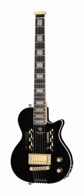 Traveler Guitar EG-1 Custom V2 Gloss Black inquadrato di fronte su sfondo neutro
