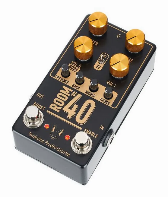 Tsakalis AudioWorks Room #40 Overdrive visto di fronte