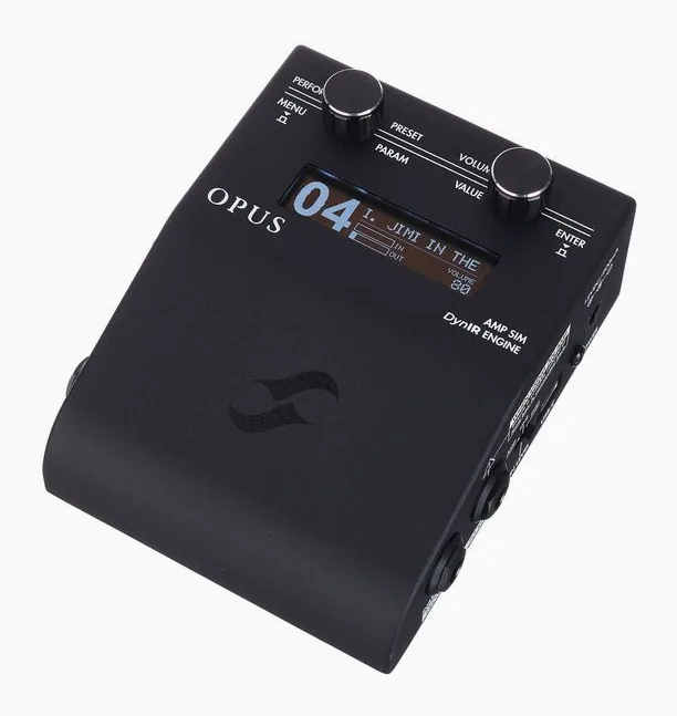 Two Notes Opus DI, Amp & Cab Sim, manopole e selettore dei canali