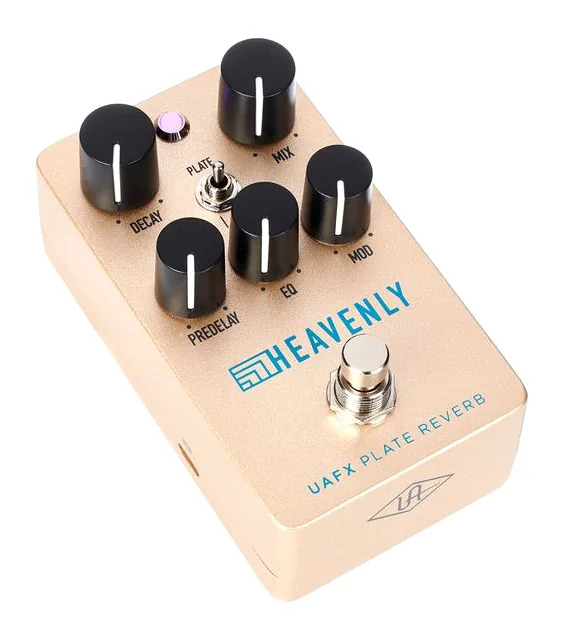 Universal Audio UAFX Heavenly Plate Reverb, ingressi e uscite laterali