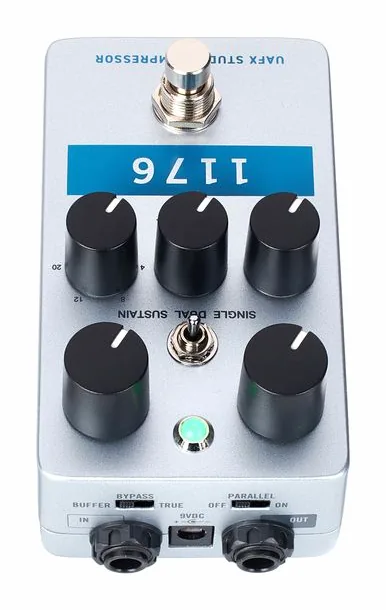Universal Audio UAFX 1176 Studio Compressor, grafica del pannello superiore