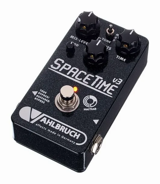 Vahlbruch SpaceTime v3 Delay/Echo inquadrato di fronte su sfondo neutro