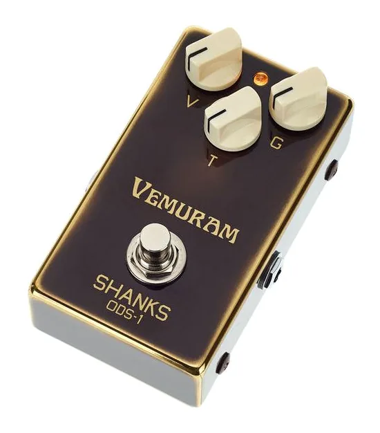 Vemuram Shanks ODS-1 Overdrive inquadrato di fronte su sfondo neutro
