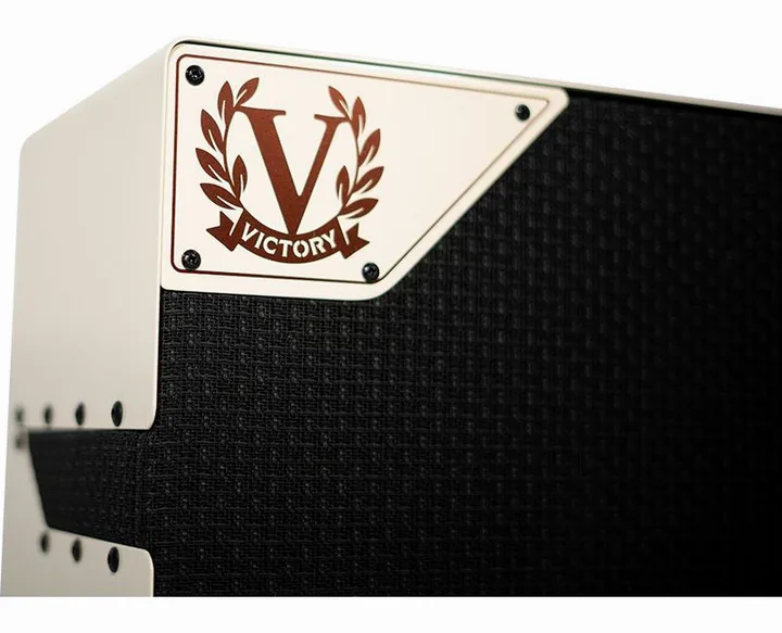 Victory Amplifiers Duchess Lunchbox Cabinet, vista laterale del cabinet