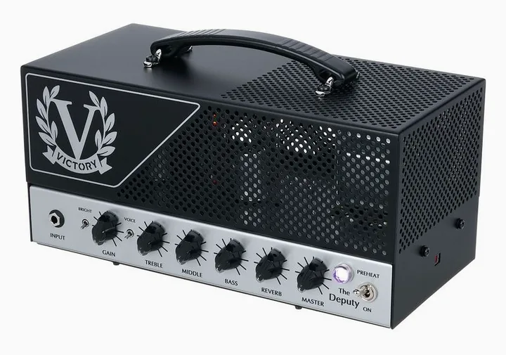 Victory Amplifiers The Deputy Lunch Box Head visto di fronte