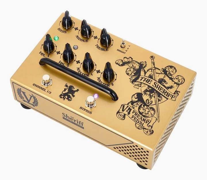 Victory Amplifiers V4 The Sheriff Preamp fotografato frontalmente