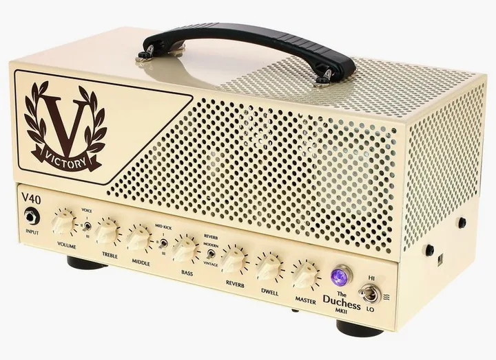 Victory Amplifiers V40 The Duchess MKII Lunch Box fotografato frontalmente
