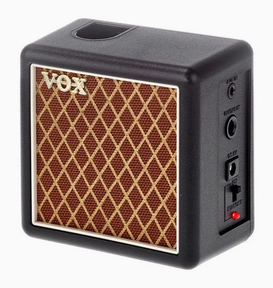 Vox Amplug 2 Cabinet in primo piano frontale