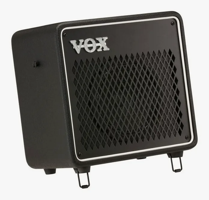 Vox Mini Go 50, logo e finiture del pannello frontale