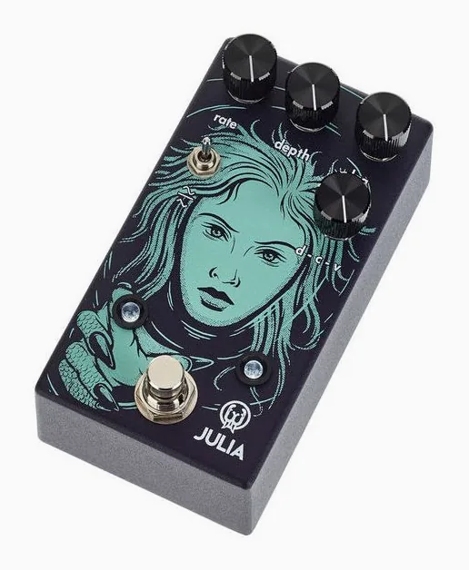 Walrus Audio Julia V2 in primo piano frontale