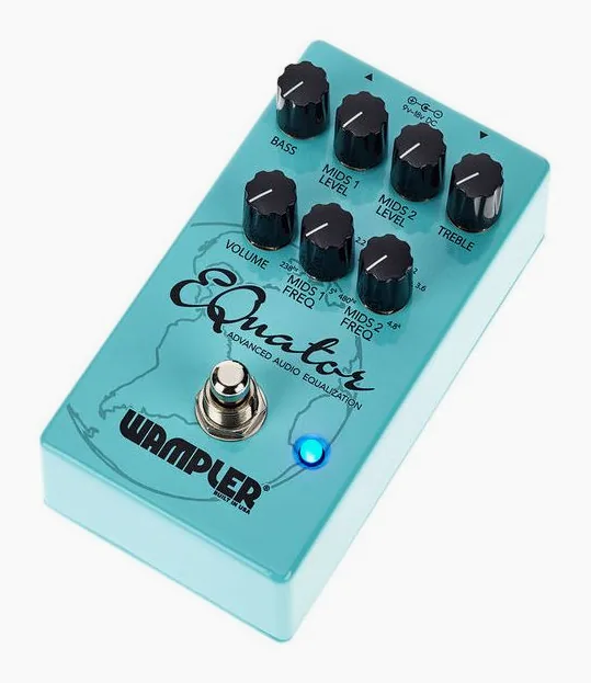 Wampler EQuator Equalizer inquadrato di fronte su sfondo neutro