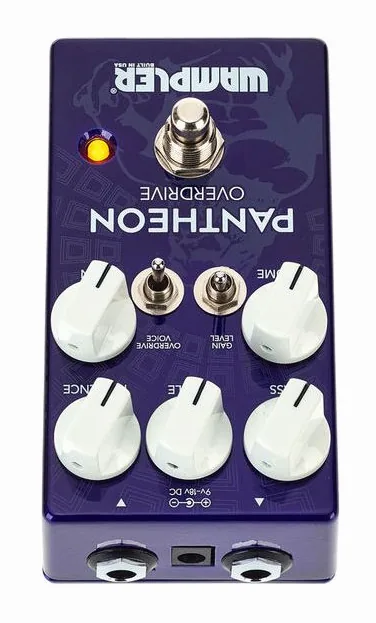 Wampler Pantheon Overdrive, footswitch in primo piano