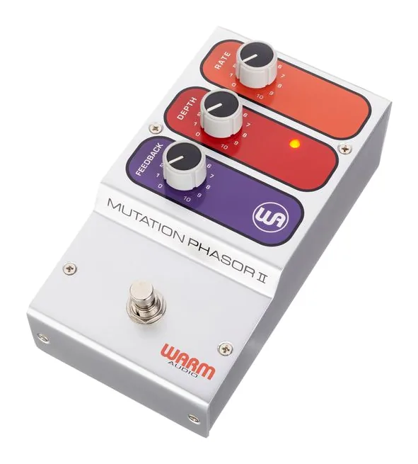 Warm Audio Mutation Phasor II, connettori sul retro dell'unita