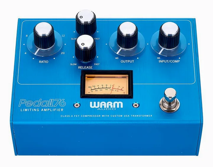 Warm Audio Pedal76 FET LTD Compressor, led e interruttore a pedale