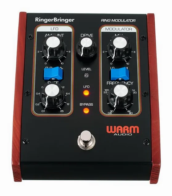 Warm Audio RingerBringer Ring Modulator, led e interruttore a pedale