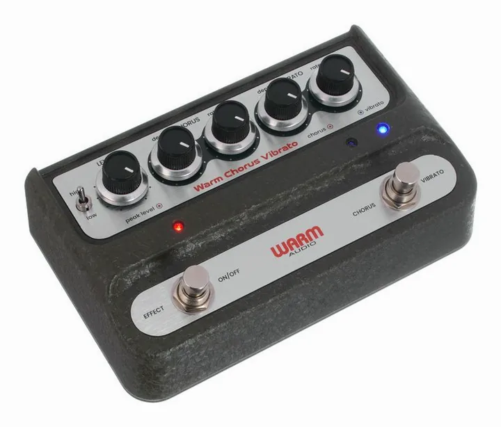 Warm Audio WA-C1 Chorus Vibrato, manopole viste dall'alto