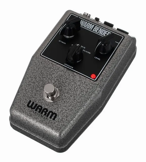 Warm Audio Warm Bender Fuzz in primo piano frontale