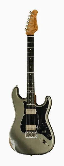 Xotic Guitars XSC-3 Pepper Gray Heavy Aged inquadrato di fronte su sfondo neutro