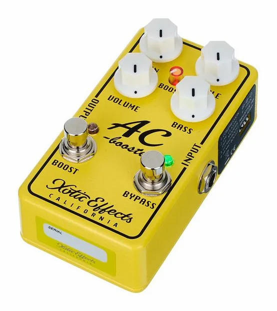 Xotic AC Booster V2, led e interruttore a pedale
