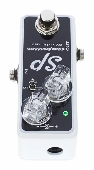 Xotic SP Compressor, connettori sul retro dell'unita