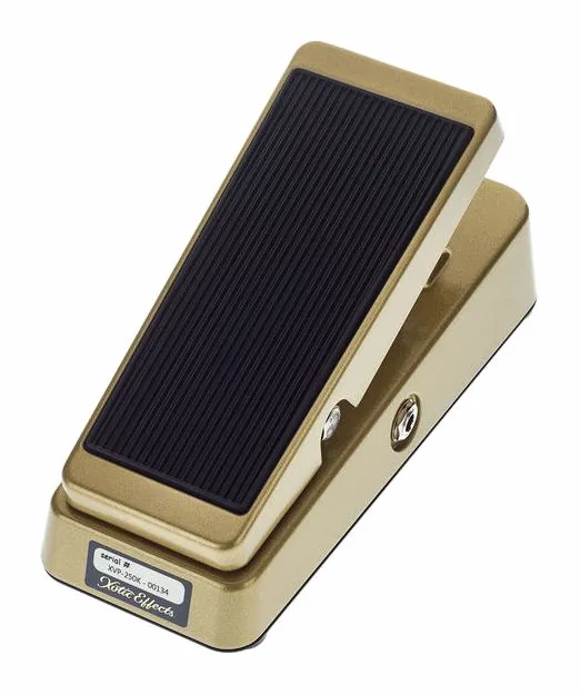 Xotic XVP-250K Volume Pedal in primo piano frontale