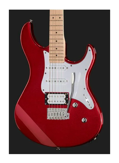 Yamaha Pacifica 112VM RM RL, corpo e verniciatura in primo piano