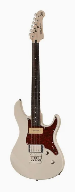 Yamaha Pacifica 311H VW in primo piano frontale