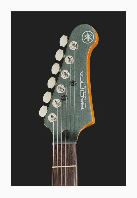 Yamaha Pacifica 612VIIX Mist Green, curve del body viste dall'alto