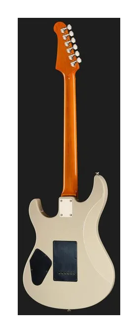 Yamaha Pacifica 612VIIX Vintage White, manico e tastiera visti di lato