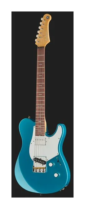 Yamaha Pacifica SC P11S BMB, curve del body viste dall'alto