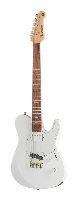 Yamaha Pacifica SC Std+ 11S SW inquadrato di fronte su sfondo neutro