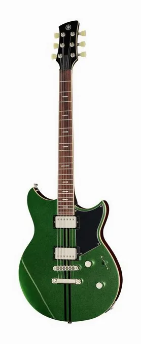 Yamaha Revstar RSS20 Flash Green inquadrato di fronte su sfondo neutro