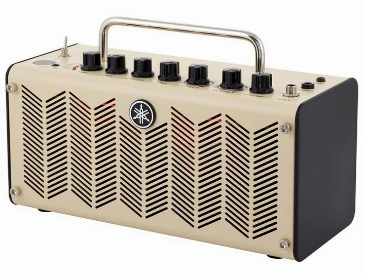 Yamaha THR5 V2 visto di fronte