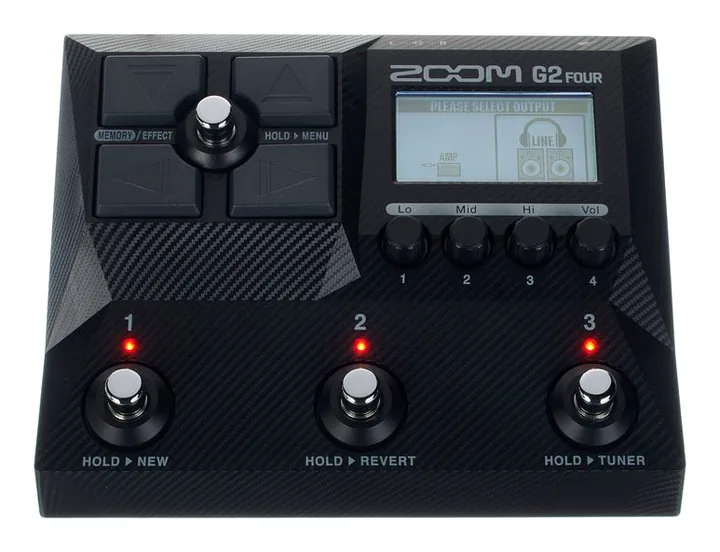 Zoom G2 FOUR Guitar Multi-Effect, led e interruttore a pedale