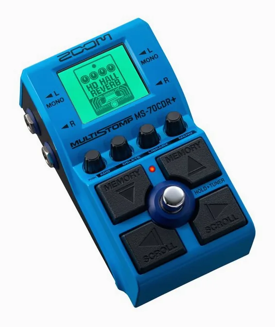 Zoom MS-70CDR+, footswitch in primo piano